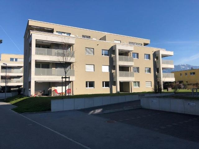 Rent a 3 ½ rooms attic flat in Widnau Flatfox