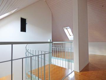 Rent a 3 ½ rooms duplex in Bonstetten Flatfox