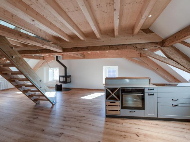 Rent a 3 ½ rooms duplex in Forch Flatfox
