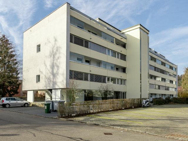 Rent a 3 ½ rooms duplex in Reinach BL Flatfox