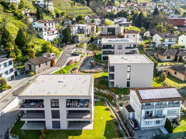Rent a 3 ½ rooms furnished flat in Gordola Flatfox