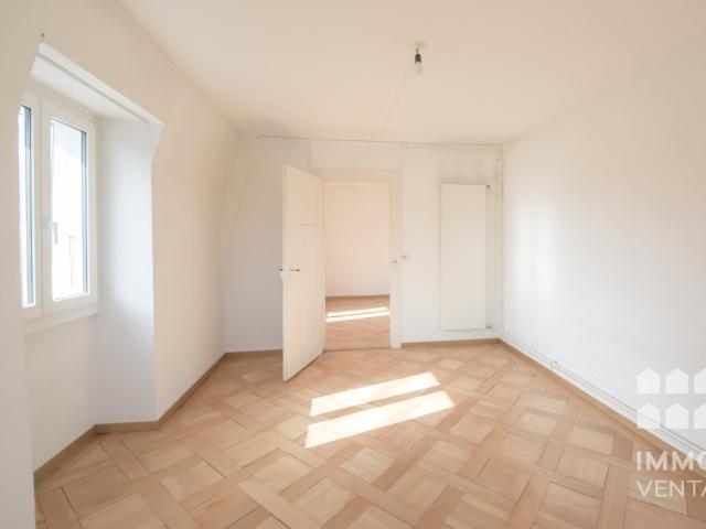 Rent a 3 ½ rooms roof flat in Biel Flatfox