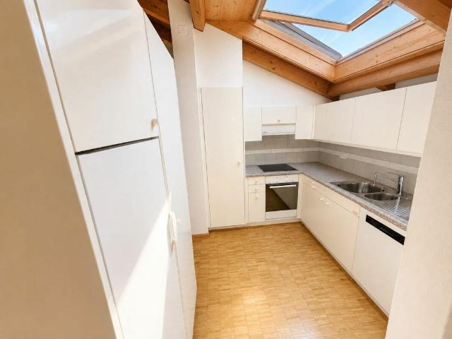 Rent a 3 rooms roof flat in Frenkendorf Flatfox