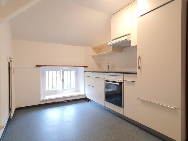 Rent a 3 rooms roof flat in Mels Flatfox