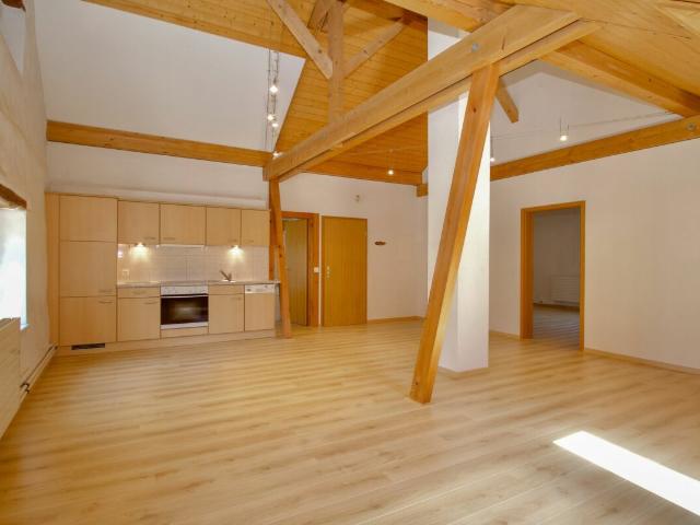Rent a 3 rooms roof flat in Wohlenschwil Flatfox