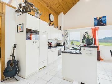Rent a 3 ½ rooms roof flat in Wagen Flatfox