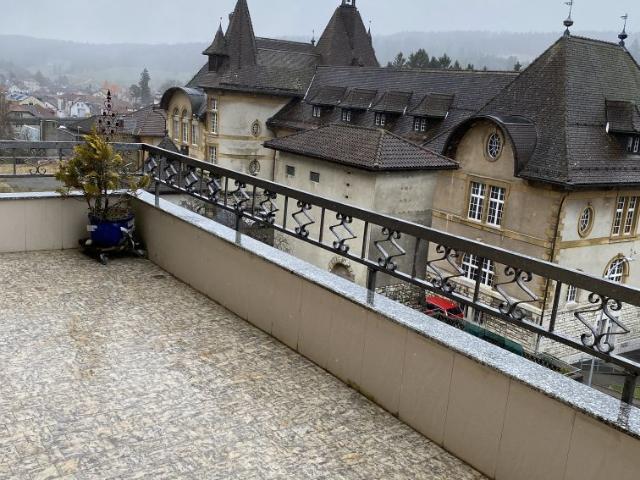 Rent a 3 ½ rooms roof flat in Tramelan Flatfox