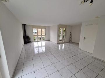 Rent a 3 ½ rooms single house in Düdingen Flatfox