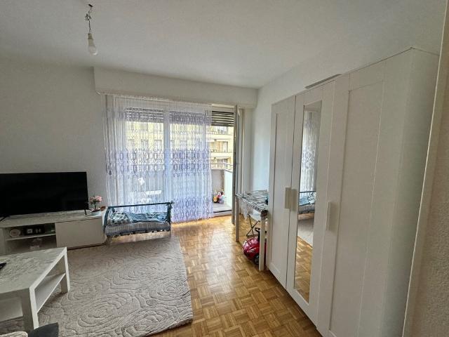Rent a 1 room apartment in Lausanne Flatfox