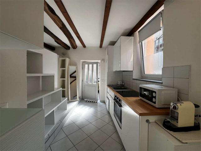 Rent a 1 ½ rooms furnished flat in Mezzovico Flatfox