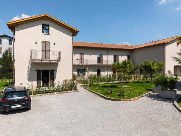 Rent a 2 ½ rooms apartment in Coldrerio Flatfox