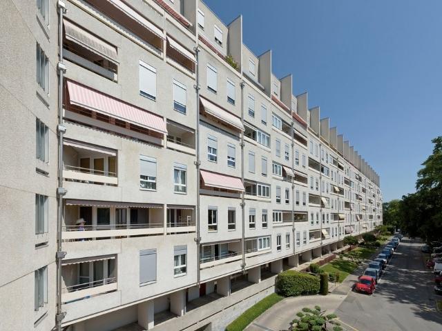 Rent a 2 rooms apartment in Chêne Bougeries Flatfox