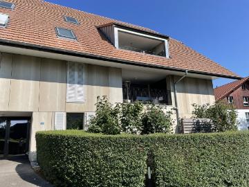 Rent a 2 ½ rooms apartment in Aeschi Flatfox