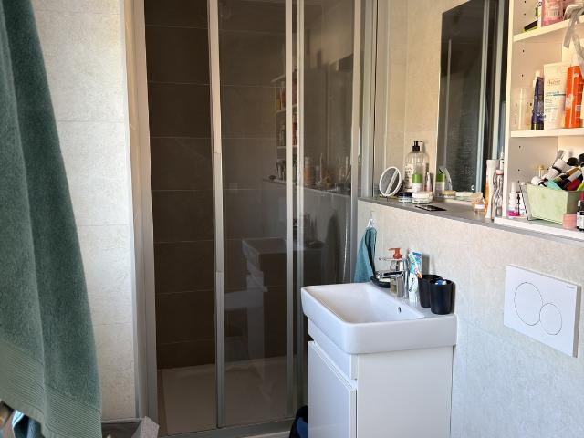 Rent a 2 ½ rooms apartment in Arnex sur Nyon Flatfox