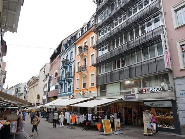 Rent a 2 ½ rooms apartment in Basel Flatfox