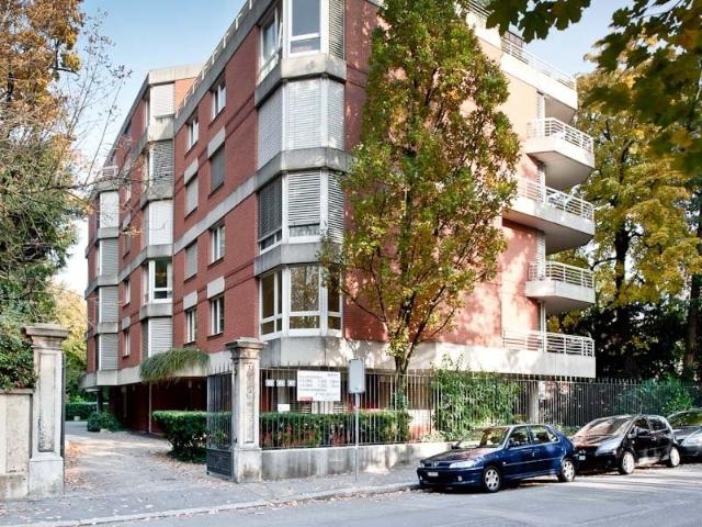 Rent a 2 ½ rooms apartment in Basel Flatfox