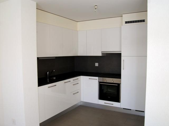 Rent a 2 ½ rooms apartment in Berlens Flatfox