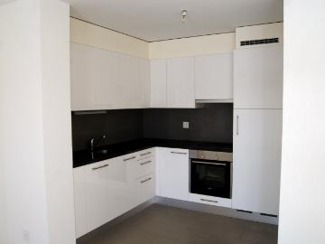 Rent a 2 ½ rooms apartment in Berlens Flatfox