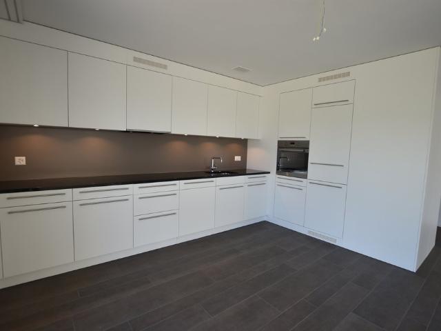 Rent a 2 ½ rooms apartment in Biel Flatfox