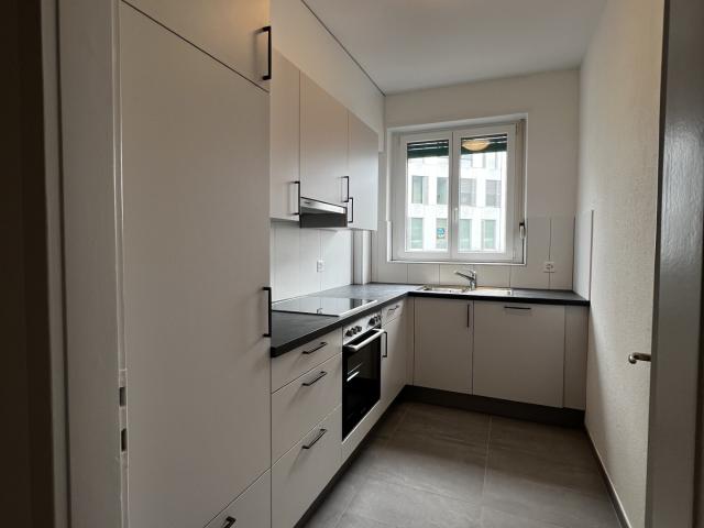 Rent a 2 ½ rooms apartment in Biel Flatfox
