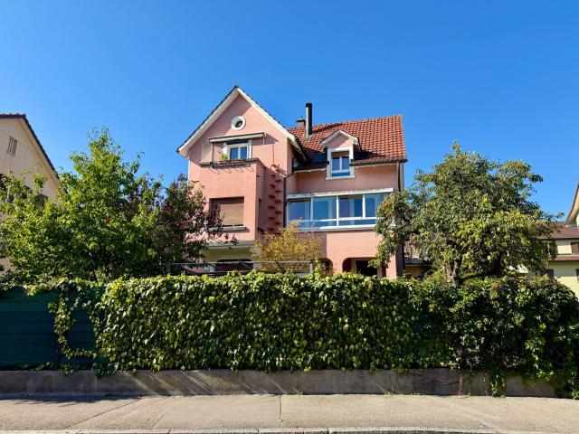 Rent a 2 ½ rooms apartment in Biel Flatfox