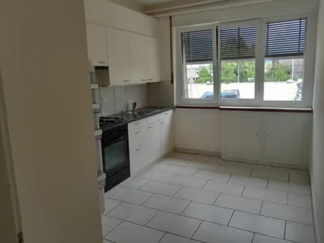 Rent a 2 ½ rooms apartment in Biel Flatfox