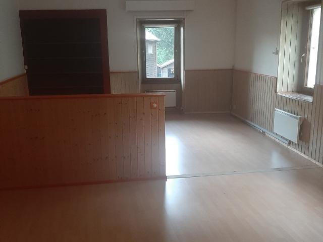 Rent a 2 ½ rooms apartment in Bière Flatfox