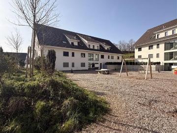 Rent a 2 ½ rooms apartment in Birrhard Flatfox