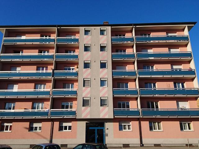 Rent a 2 ½ rooms apartment in Bulle Flatfox
