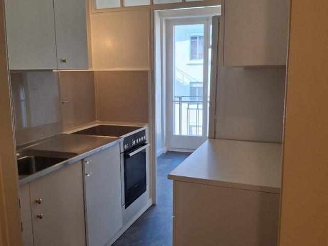 Rent a 2 ½ rooms apartment in Genève Flatfox