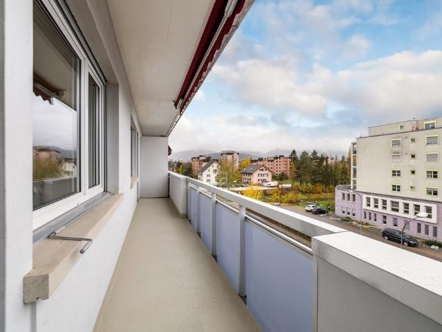 Rent a 2 rooms apartment in Delémont Flatfox