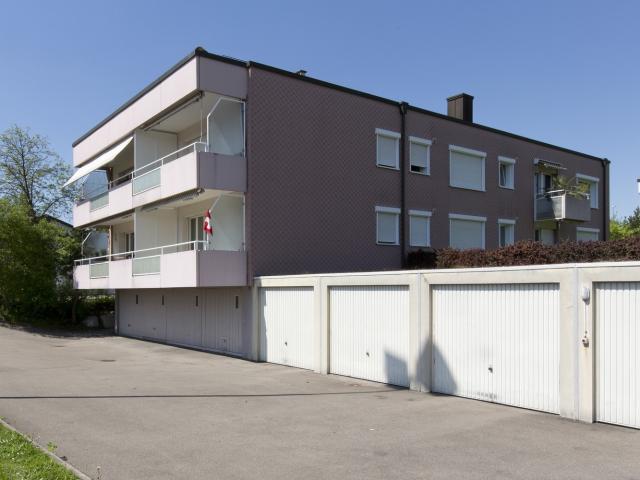 Rent a 2 ½ rooms apartment in Dietlikon Flatfox