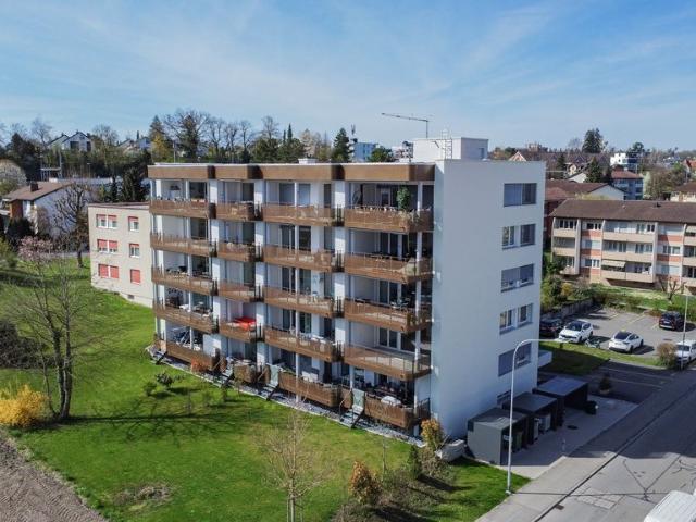 Rent a 2 ½ rooms apartment in Dietlikon Flatfox