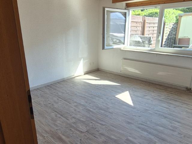 Rent a 2 ½ rooms apartment in Etzgen Flatfox