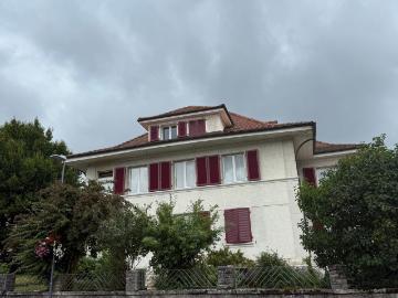 Rent a 2 ½ rooms apartment in Evilard Flatfox