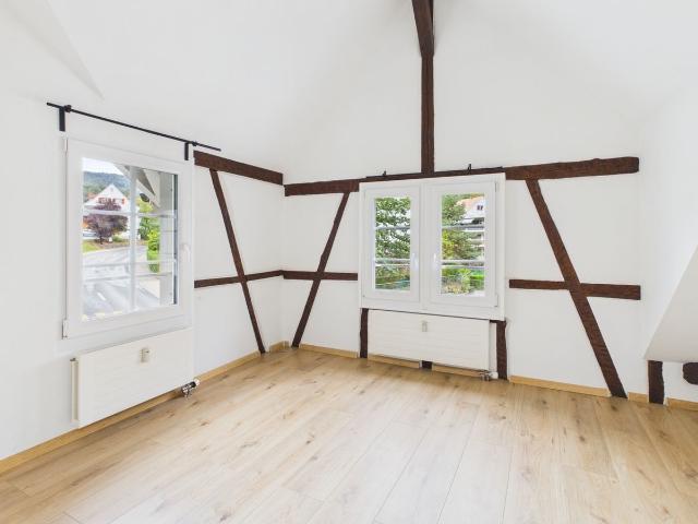 Rent a 2 ½ rooms apartment in Flüh Flatfox