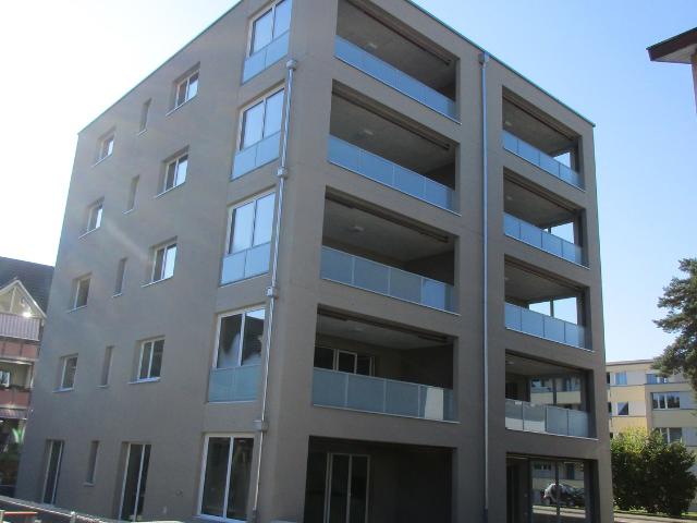 Rent a 2 ½ rooms apartment in Kloten Flatfox