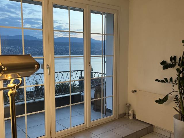 Rent a 2 ½ rooms apartment in Herrliberg Flatfox