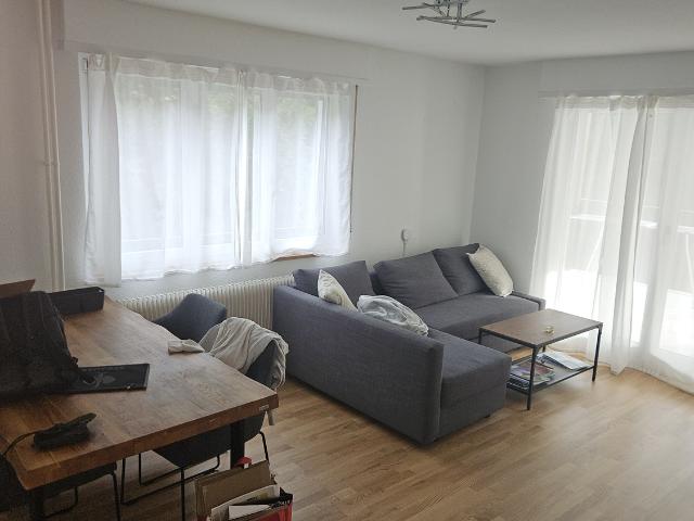 Rent a 2 ½ rooms apartment in Hünibach Flatfox