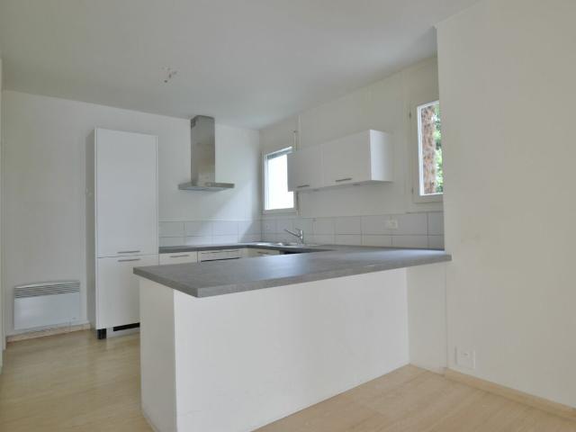 Rent a 2 ½ rooms apartment in Locarno Flatfox