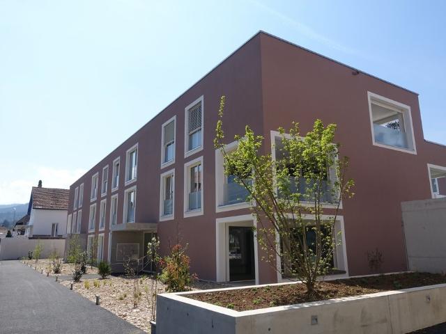 Rent a 2 ½ rooms apartment in Laufen Flatfox
