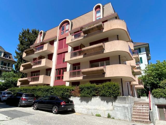 Rent a 2 rooms apartment in Lausanne Flatfox