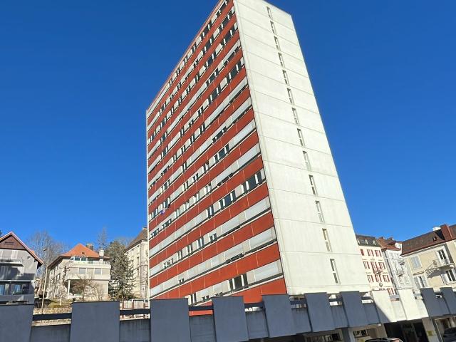 Rent a 2 ½ rooms apartment in La Chaux de Fonds Flatfox