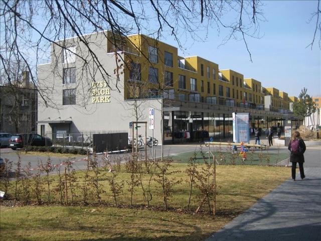 Rent a 2 ½ rooms apartment in Lyss Flatfox