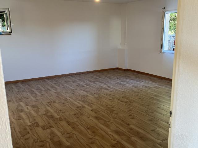 Rent a 2 rooms apartment in Montherod Flatfox