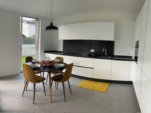 Rent a 2 ½ rooms apartment in Magliaso Flatfox