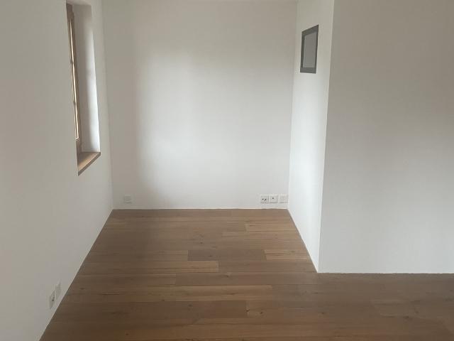 Rent a 2 ½ rooms apartment in Meilen Flatfox