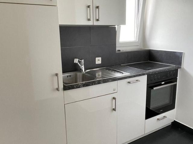 Rent a 2 ½ rooms apartment in Mendrisio