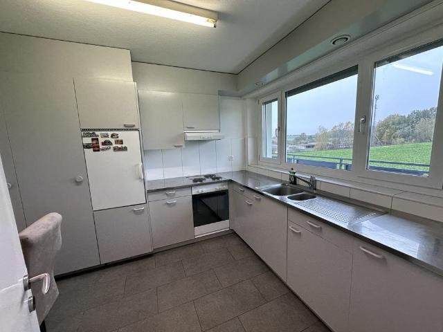 Rent a 2 ½ rooms apartment in Müntschemier Flatfox