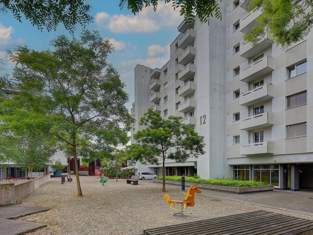 Rent a 2 rooms apartment in Neuenhof Flatfox